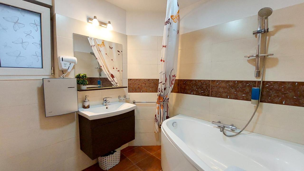 Fancy 1Bd Family Friendly In Historical Centre Daire Bükreş Dış mekan fotoğraf