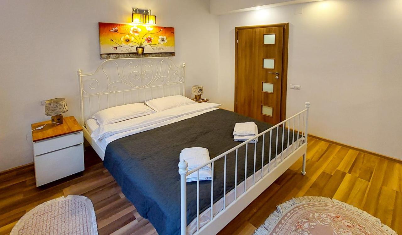 Fancy 1Bd Family Friendly In Historical Centre Daire Bükreş Dış mekan fotoğraf