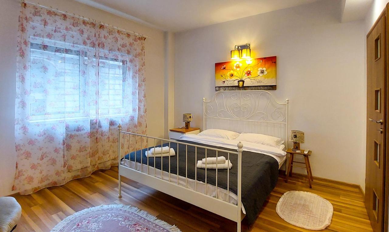 Fancy 1Bd Family Friendly In Historical Centre Daire Bükreş Dış mekan fotoğraf